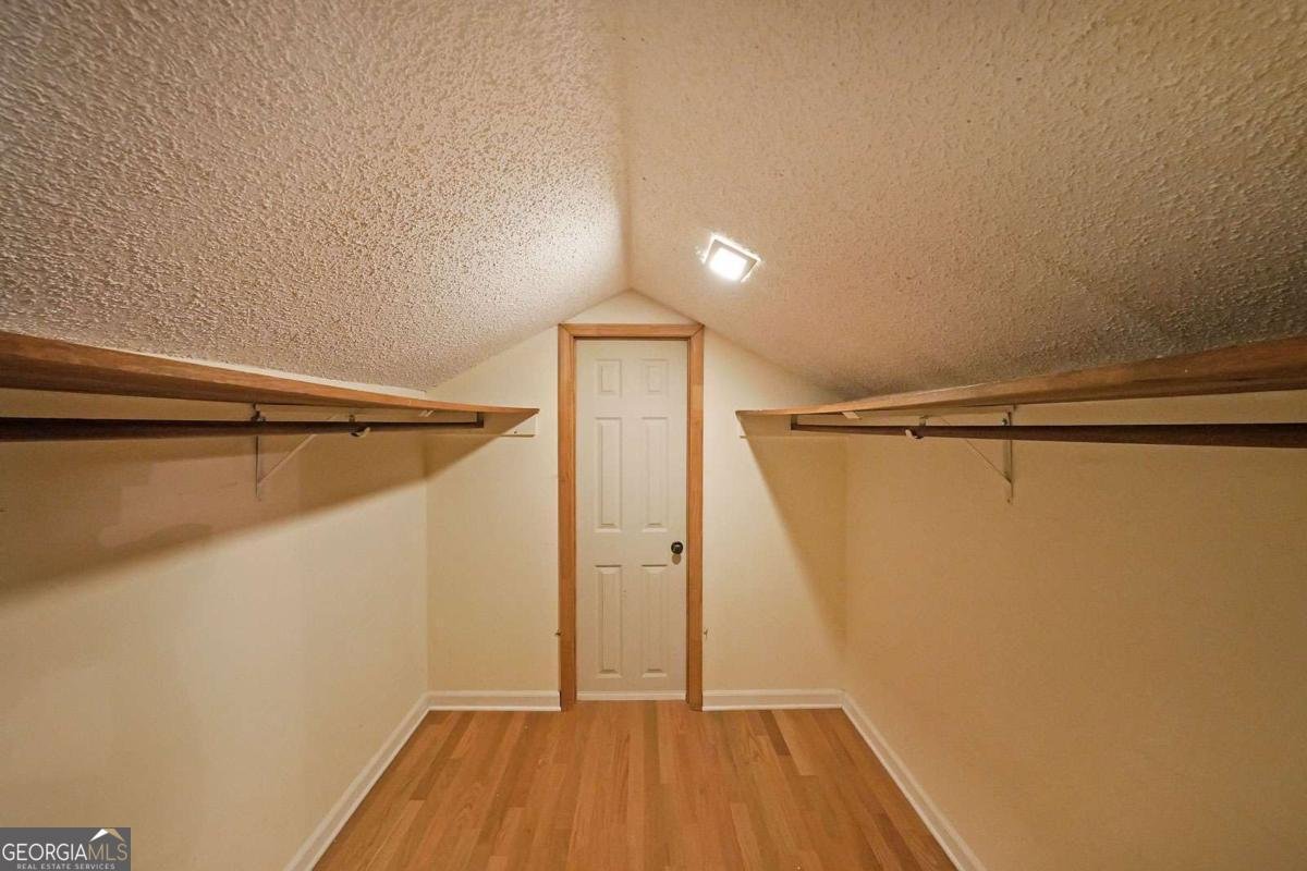 295 LAKEMONT Drive Roswell - 24