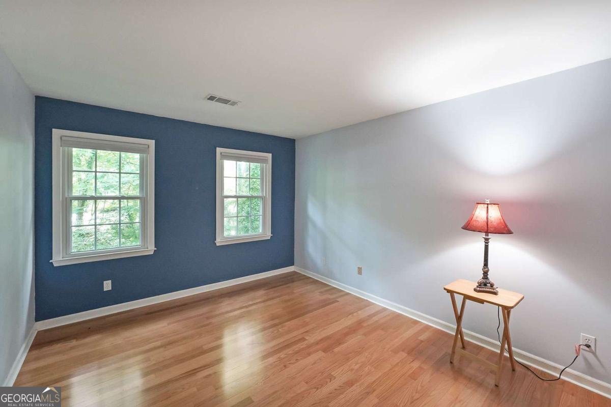 295 LAKEMONT Drive Roswell - 28