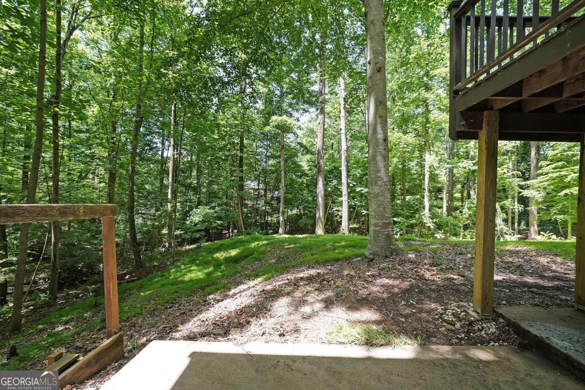 295 LAKEMONT Drive Roswell - 32