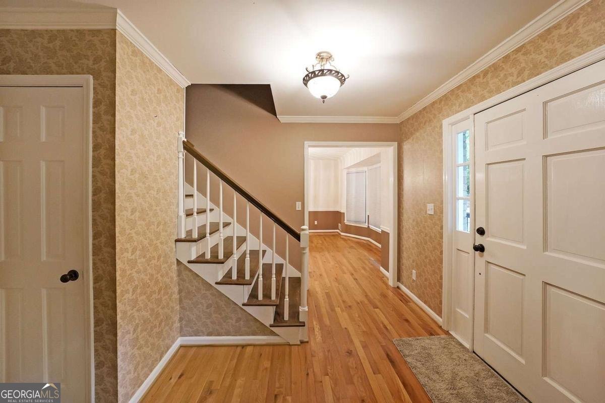 295 LAKEMONT Drive Roswell - 6