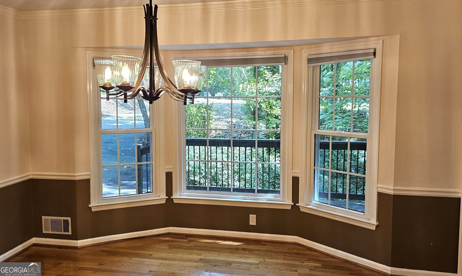 295 LAKEMONT Drive Roswell - 7