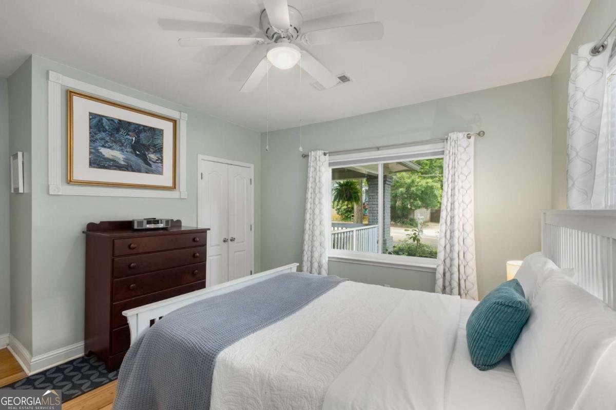 2486 Memorial Drive Atlanta - 18