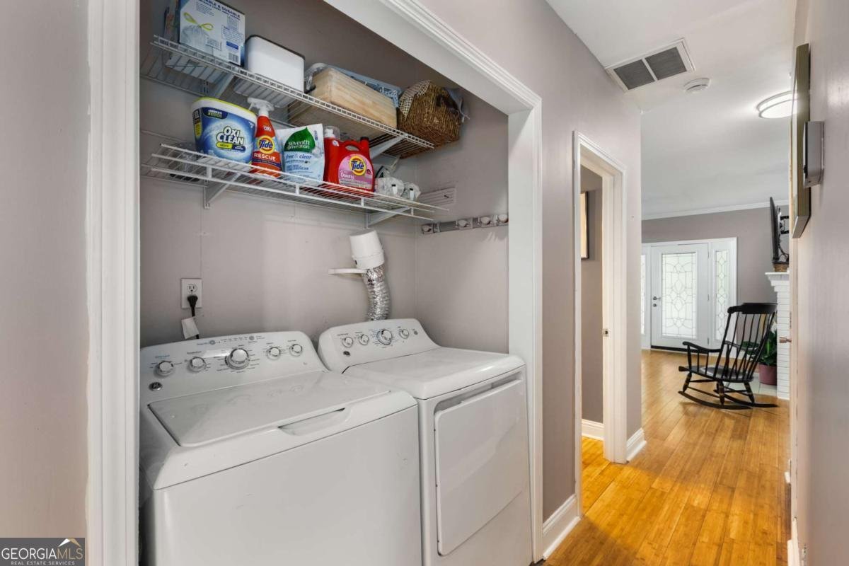 2486 Memorial Drive Atlanta - 23