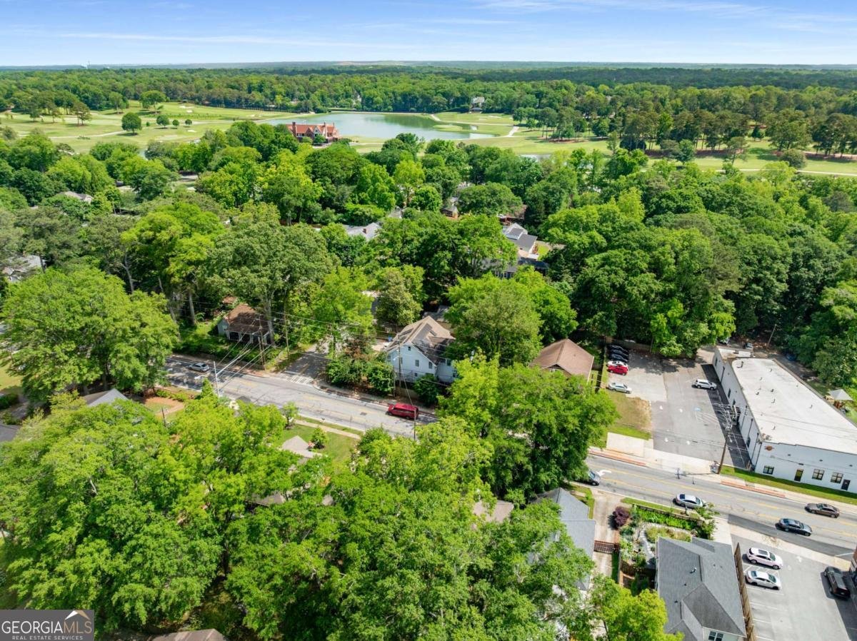 2486 Memorial Drive Atlanta - 41