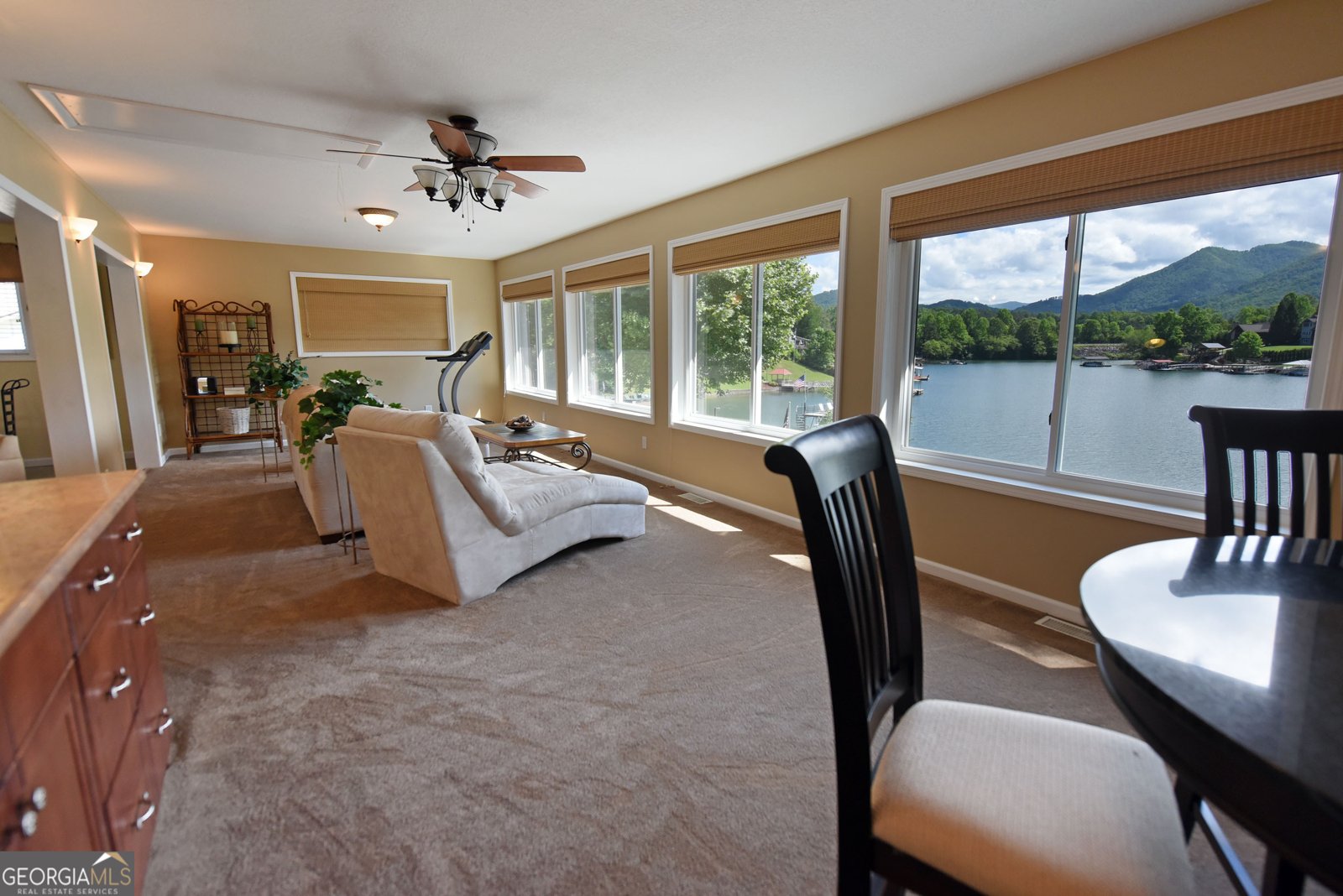 327 Chatuge Village Circle Hayesville - 28