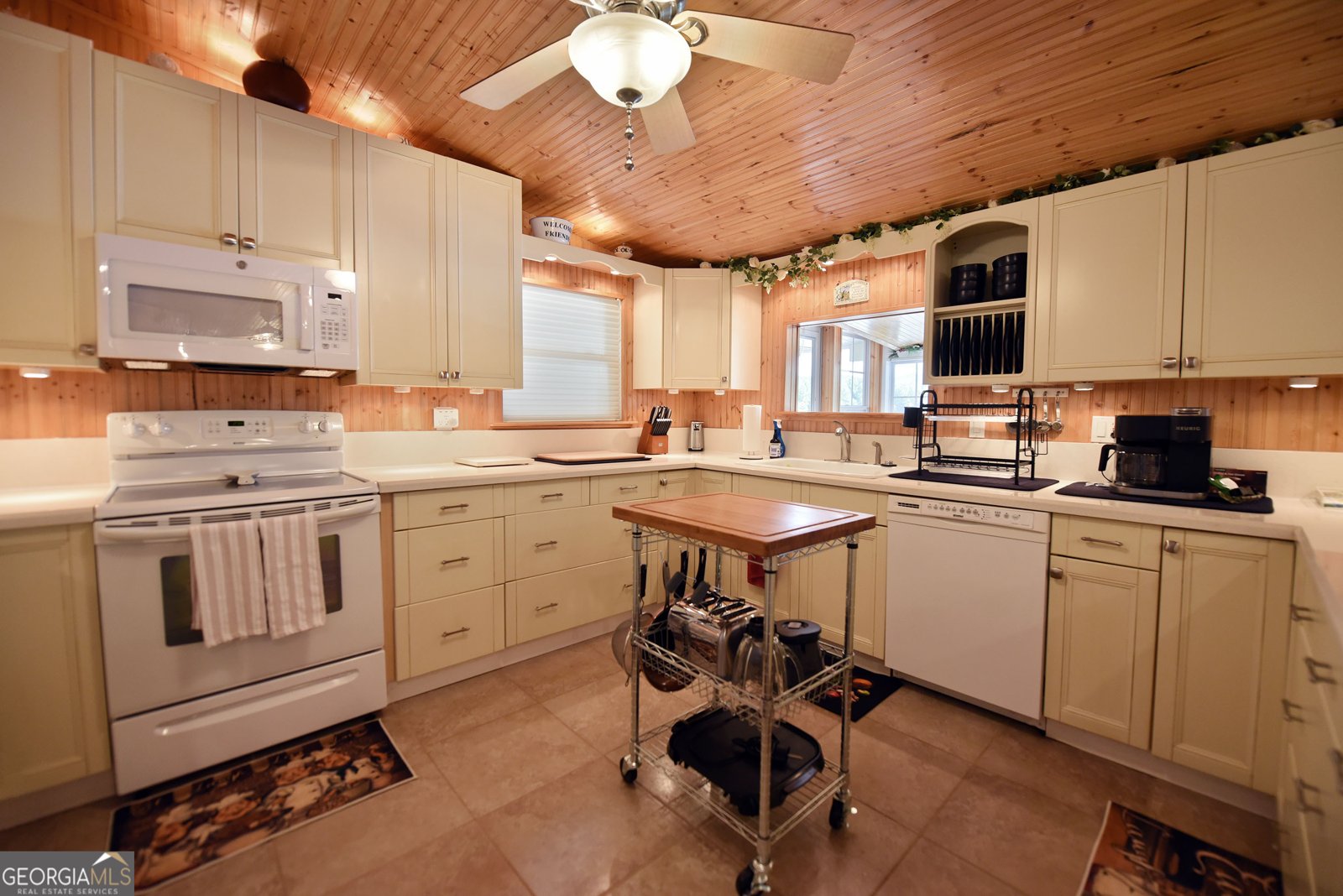327 Chatuge Village Circle Hayesville - 63