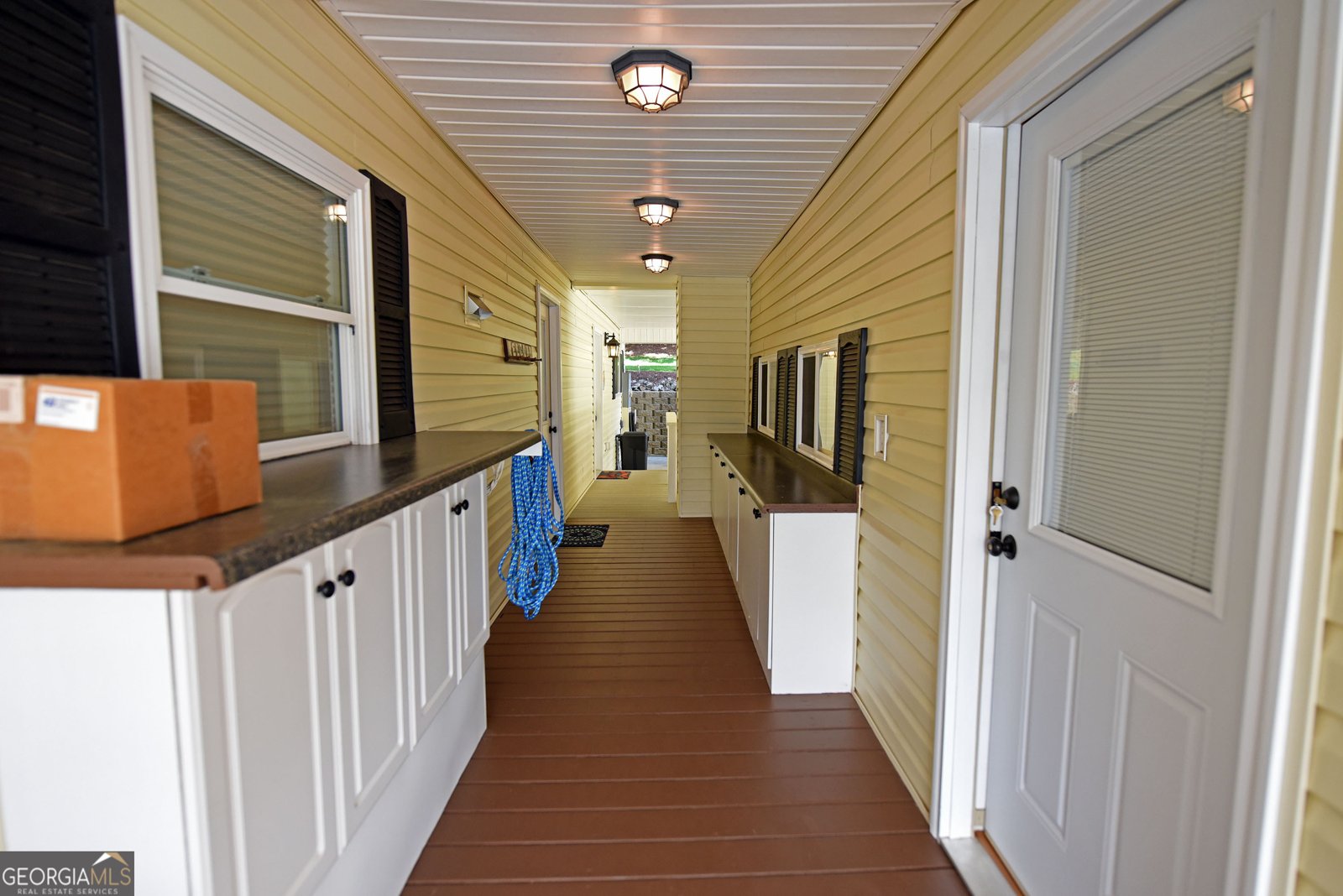 327 Chatuge Village Circle Hayesville - 73