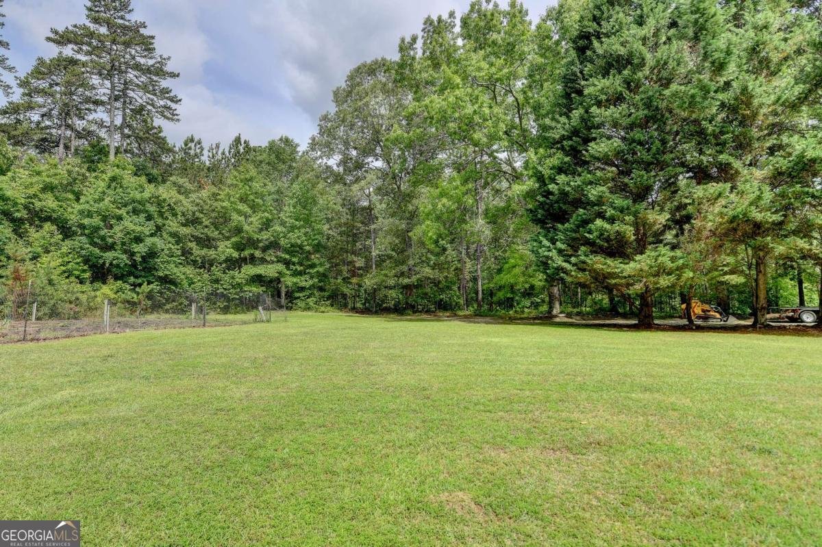 2864 Winder Highway Dacula - 77