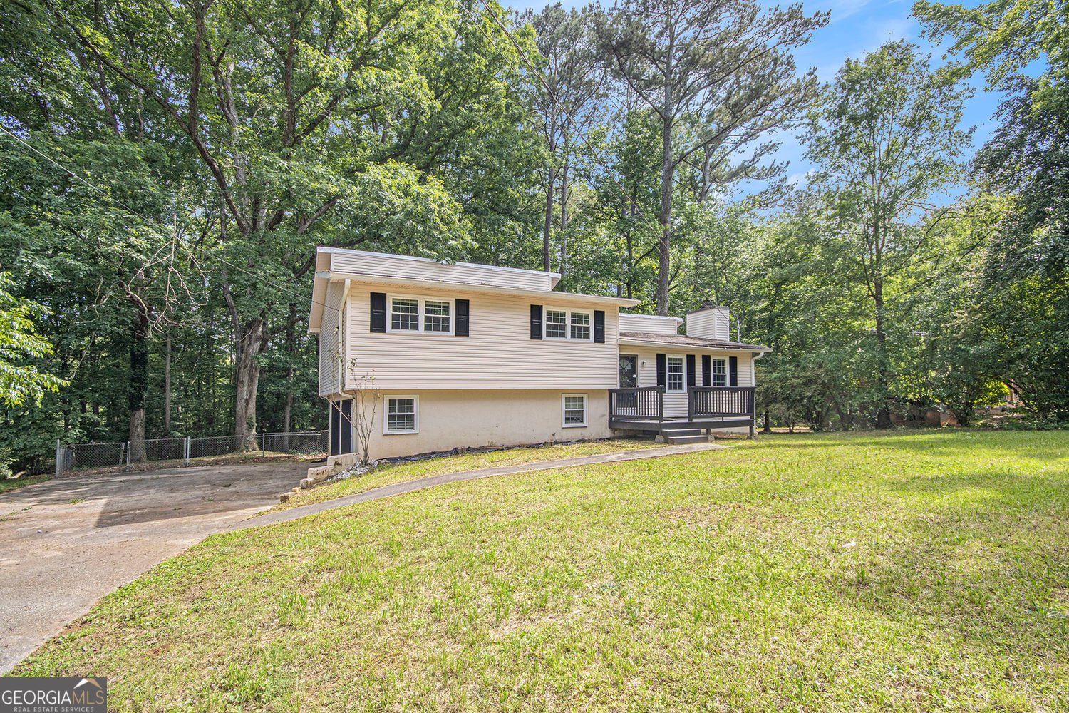 155 South Meadowcliff Circle Carrollton - 1