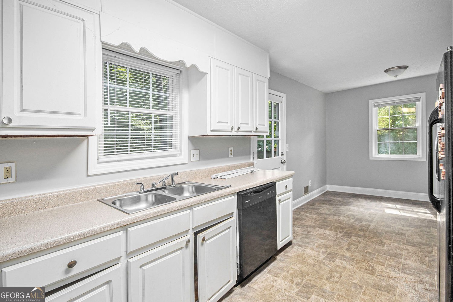 155 South Meadowcliff Circle Carrollton - 13