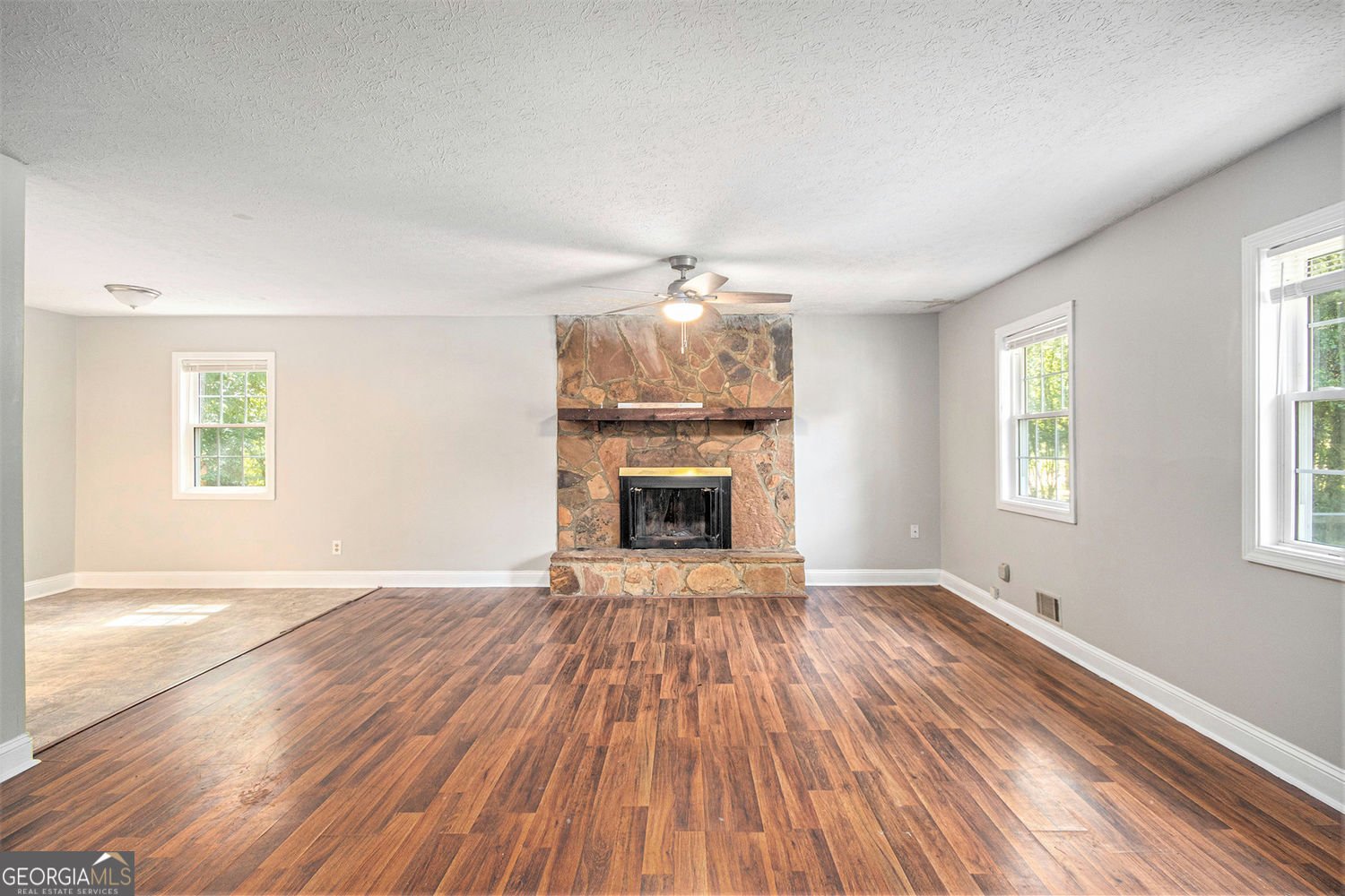 155 South Meadowcliff Circle Carrollton - 7