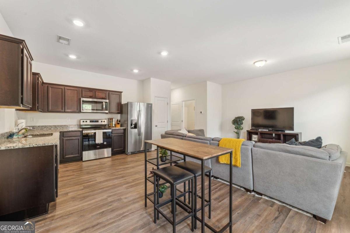 216 Grand Central Way Cartersville - 4