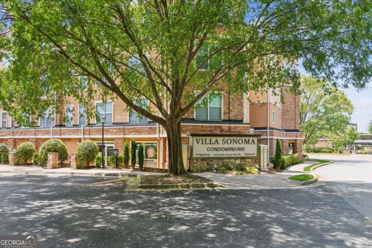 10 Perimeter Summit Boulevard Brookhaven - 2