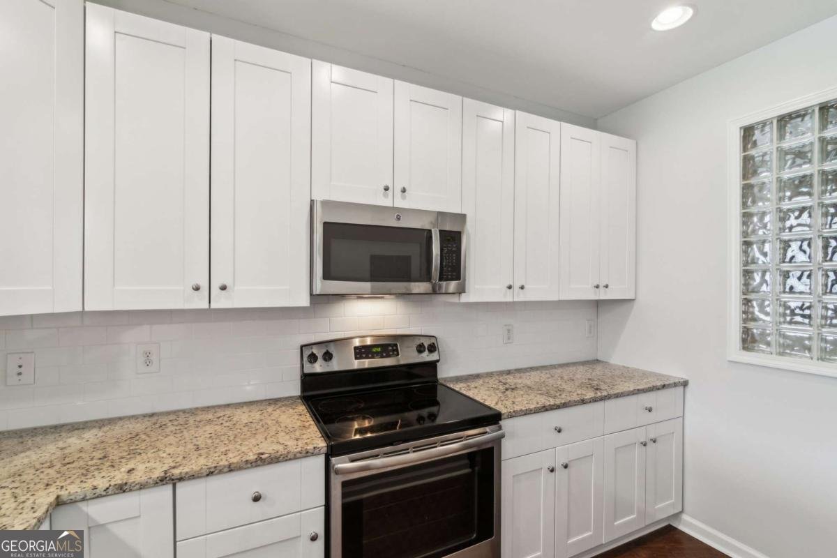 10 Perimeter Summit Boulevard Brookhaven - 4
