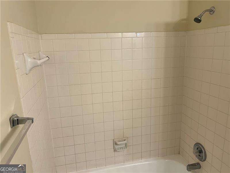 1165 Oaks Place Stone Mountain - 10