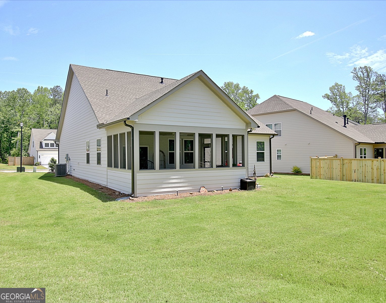 82 Airmont Drive Sharpsburg - 24
