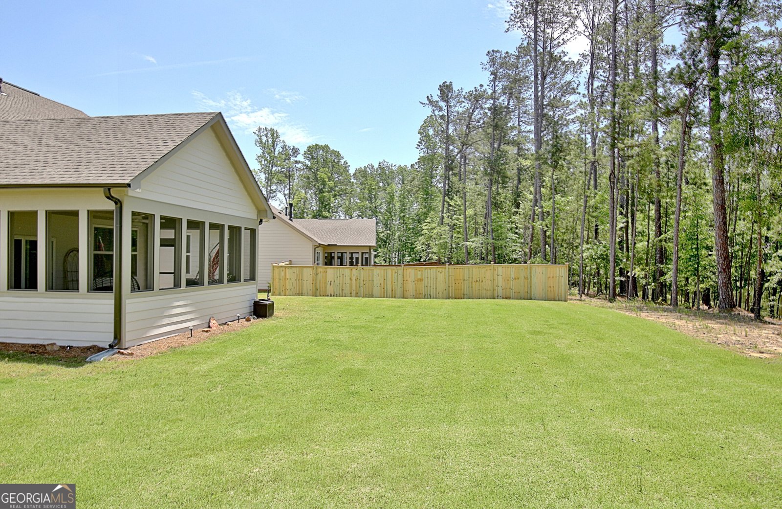 82 Airmont Drive Sharpsburg - 50