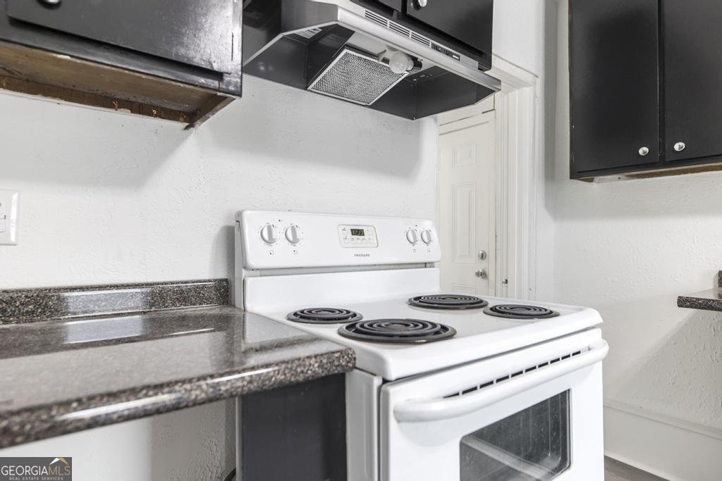 656 Villa Crest Avenue Macon - 19