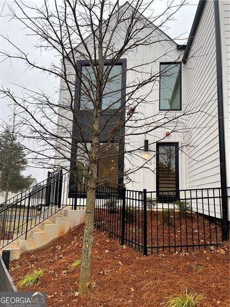 101 Pearl Street Woodstock - 30