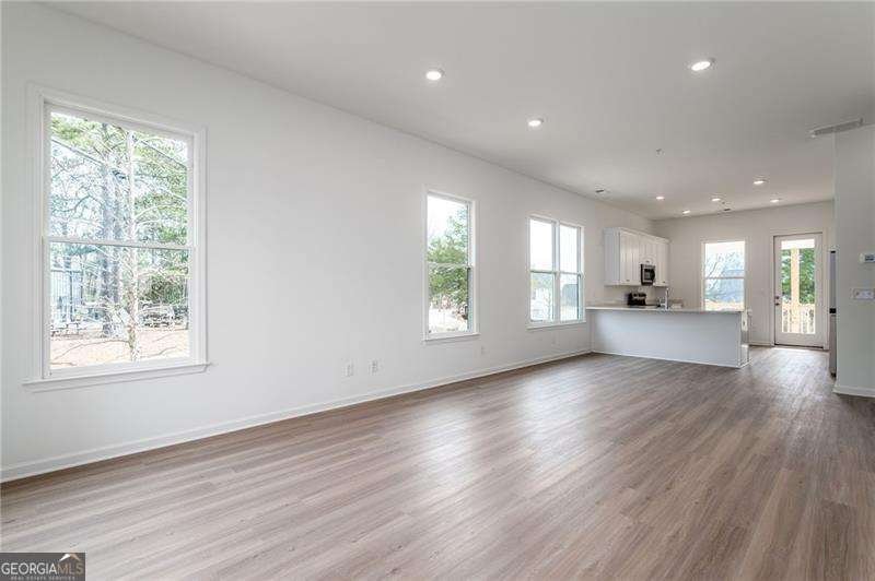 101 Pearl Street Woodstock - 4