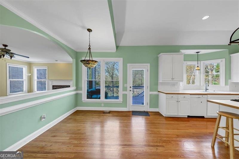 10890 REGAL FOREST Suwanee - 16