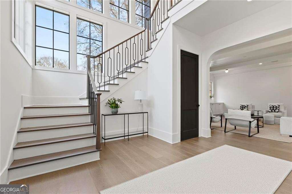 56 Pine Street Roswell - 3