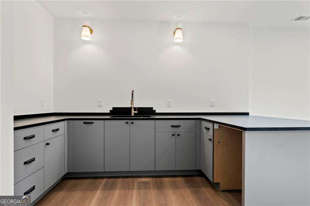 56 Pine Street Roswell - 57
