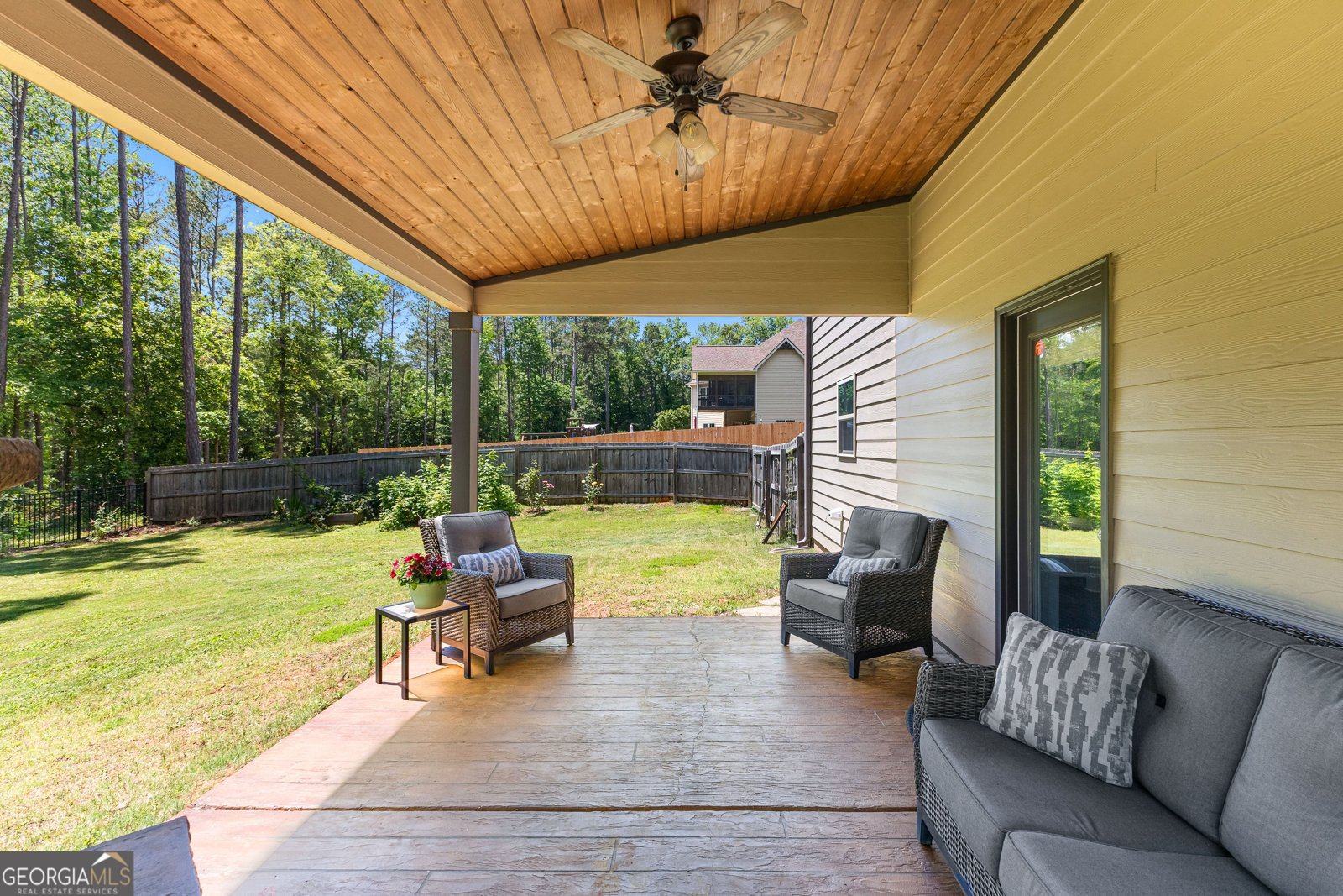 105 Turnberry Trace Sharpsburg - 24
