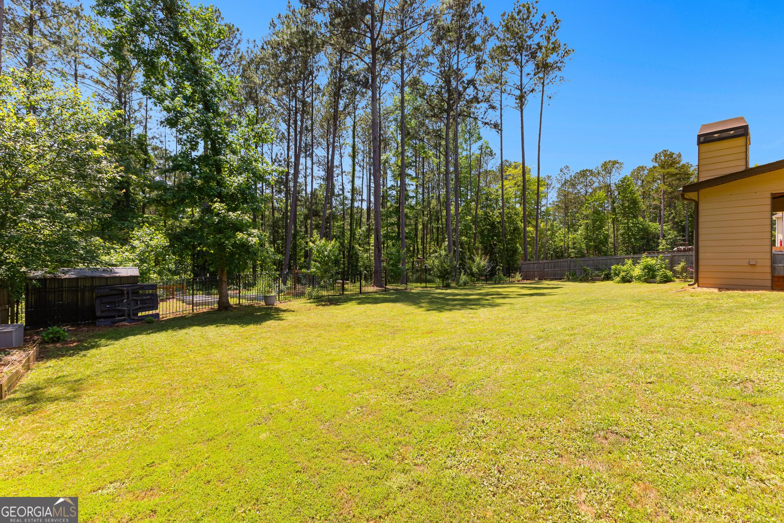 105 Turnberry Trace Sharpsburg - 28