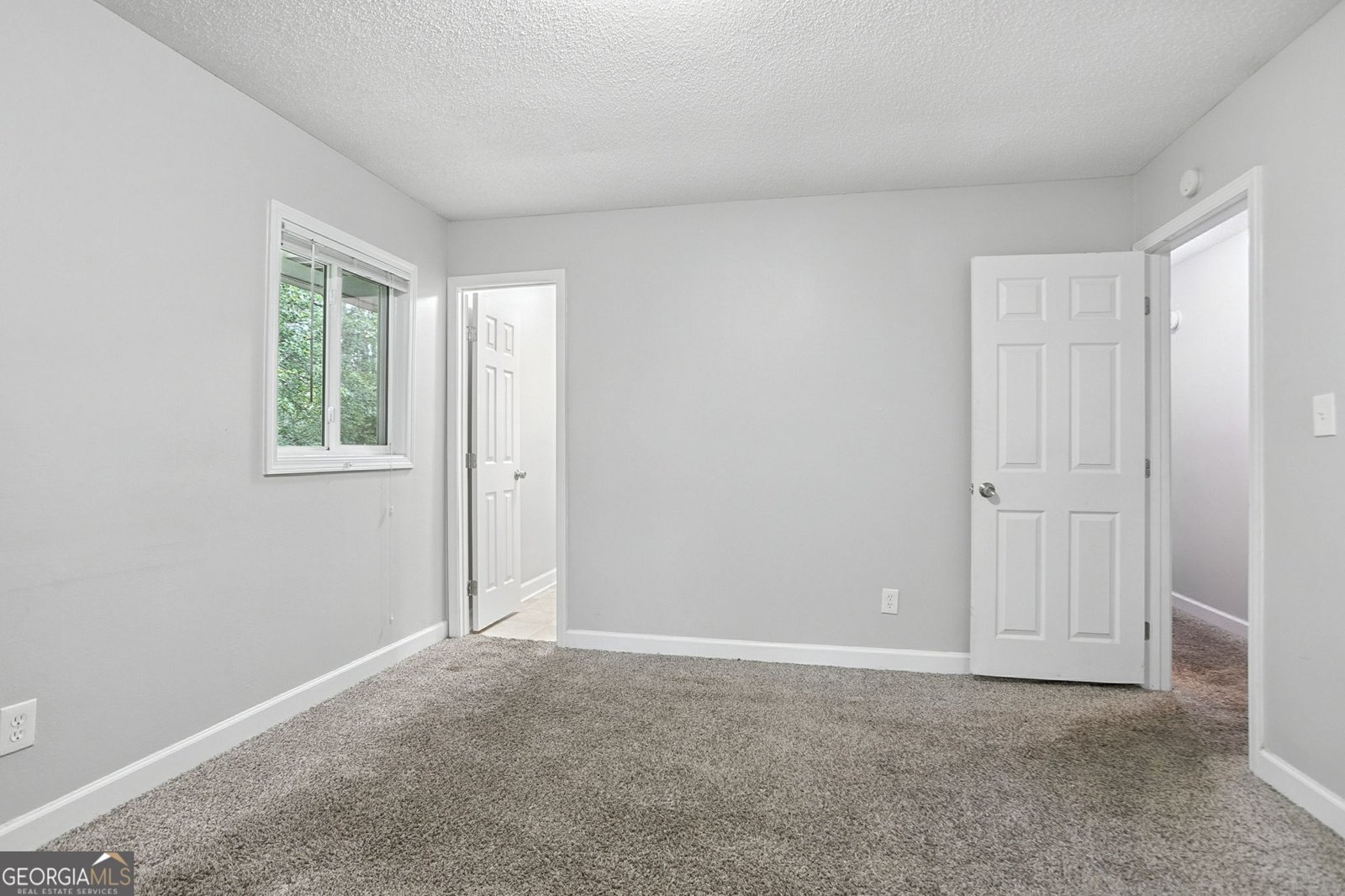 8229 Queens Drive Jonesboro - 23