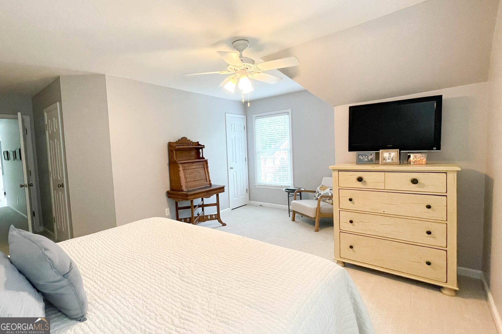 310 Hillpine Drive Woodstock - 35