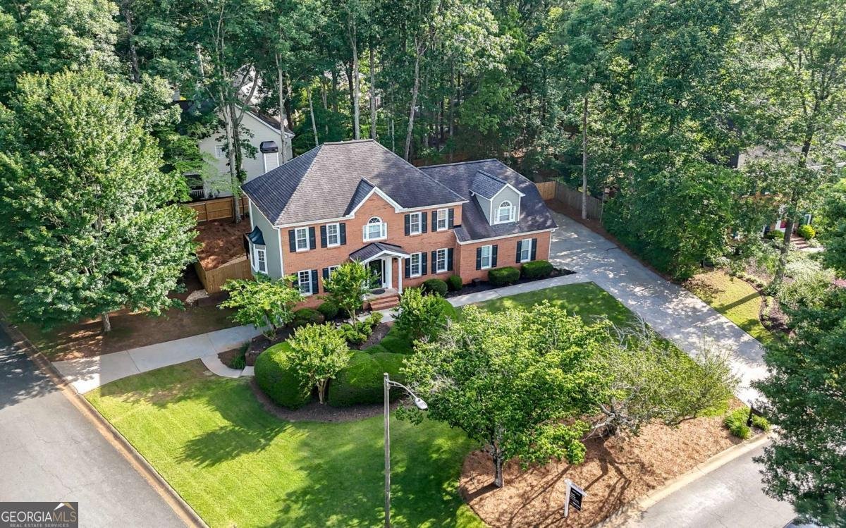 5661 FAIRWOOD Drive Acworth - 35