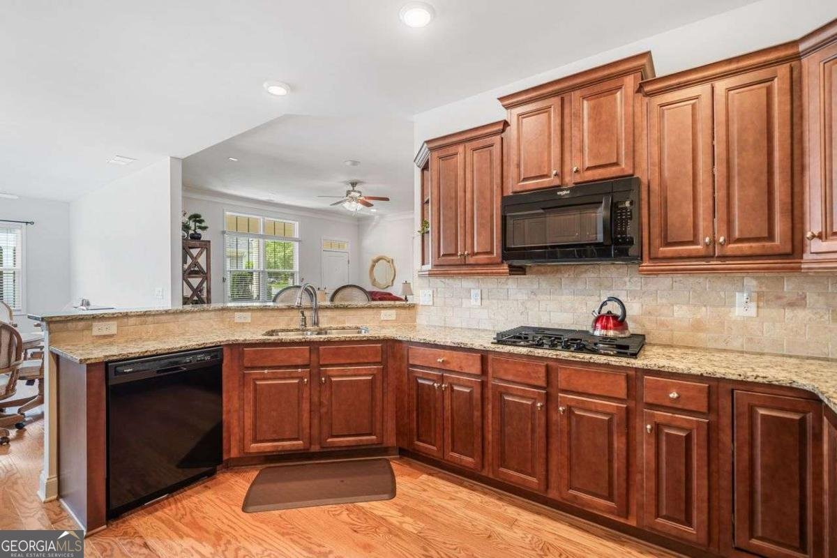 306 Cherokee Station Circle Woodstock - 25