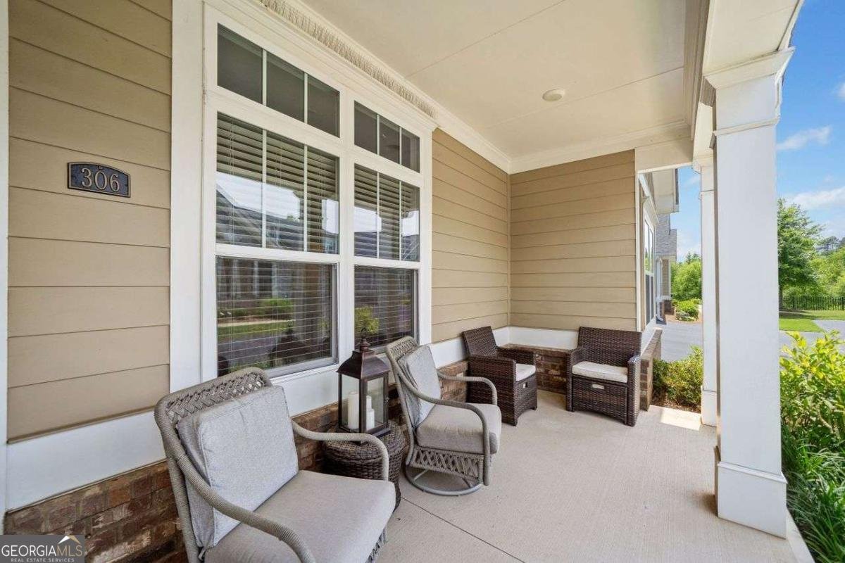 306 Cherokee Station Circle Woodstock - 4
