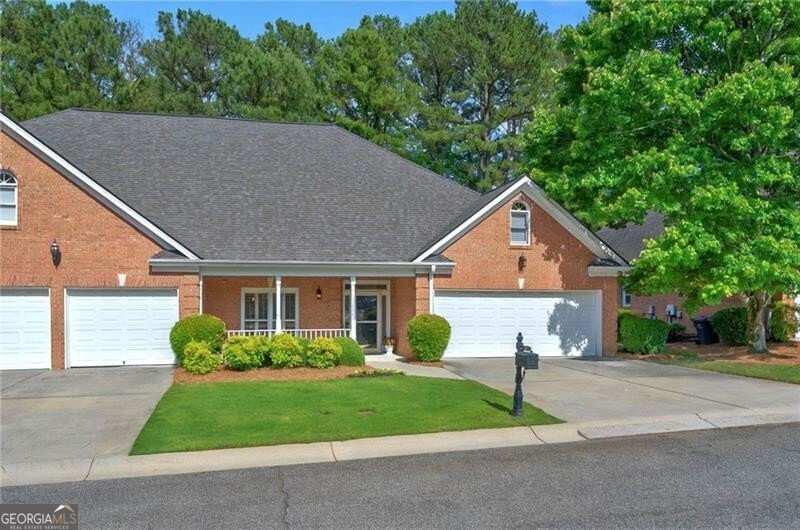 8675 Hope Vine Roswell - 45