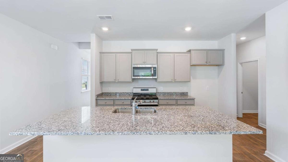 6123 Knickerbocker Street Mableton - 3