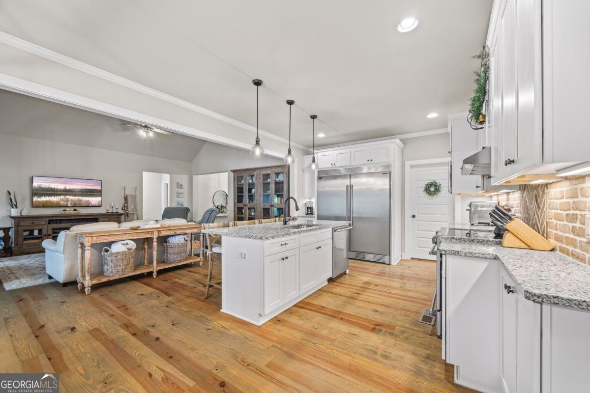 726 Swilling Road Eastanollee - 24