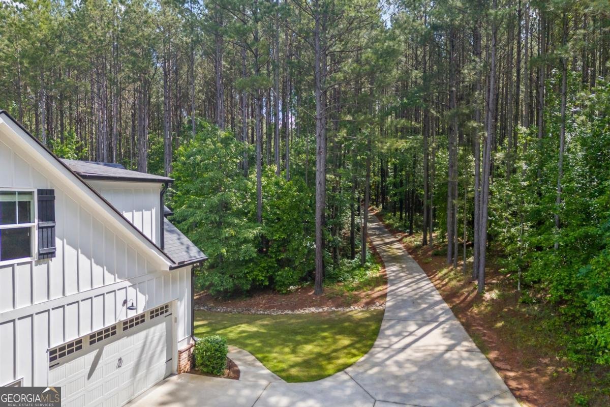 726 Swilling Road Eastanollee - 86