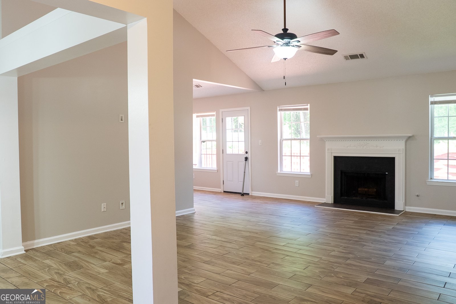 4016 Meadow Glen Way Fairburn - 5