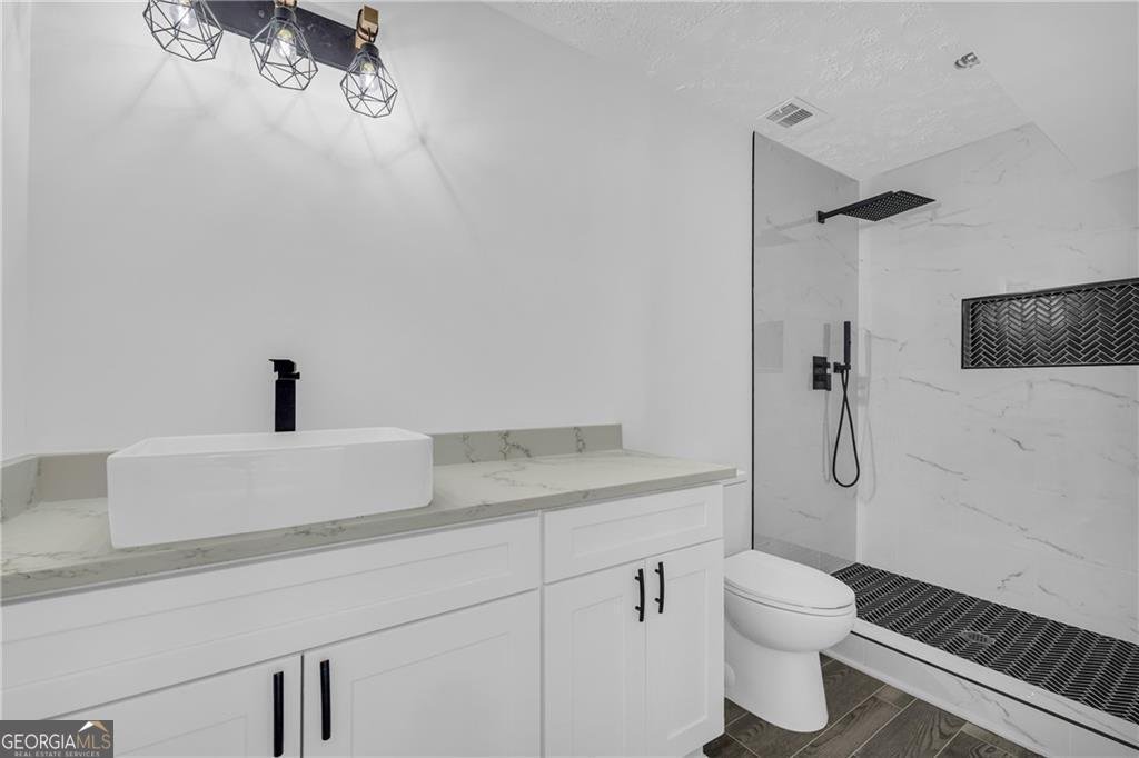 5200 Beechwood Forest Court Lithonia - 24