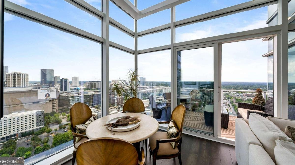 45 Ivan Allen Jr Boulevard Atlanta - 17