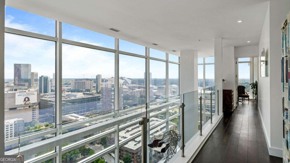 45 Ivan Allen Jr Boulevard Atlanta - 28