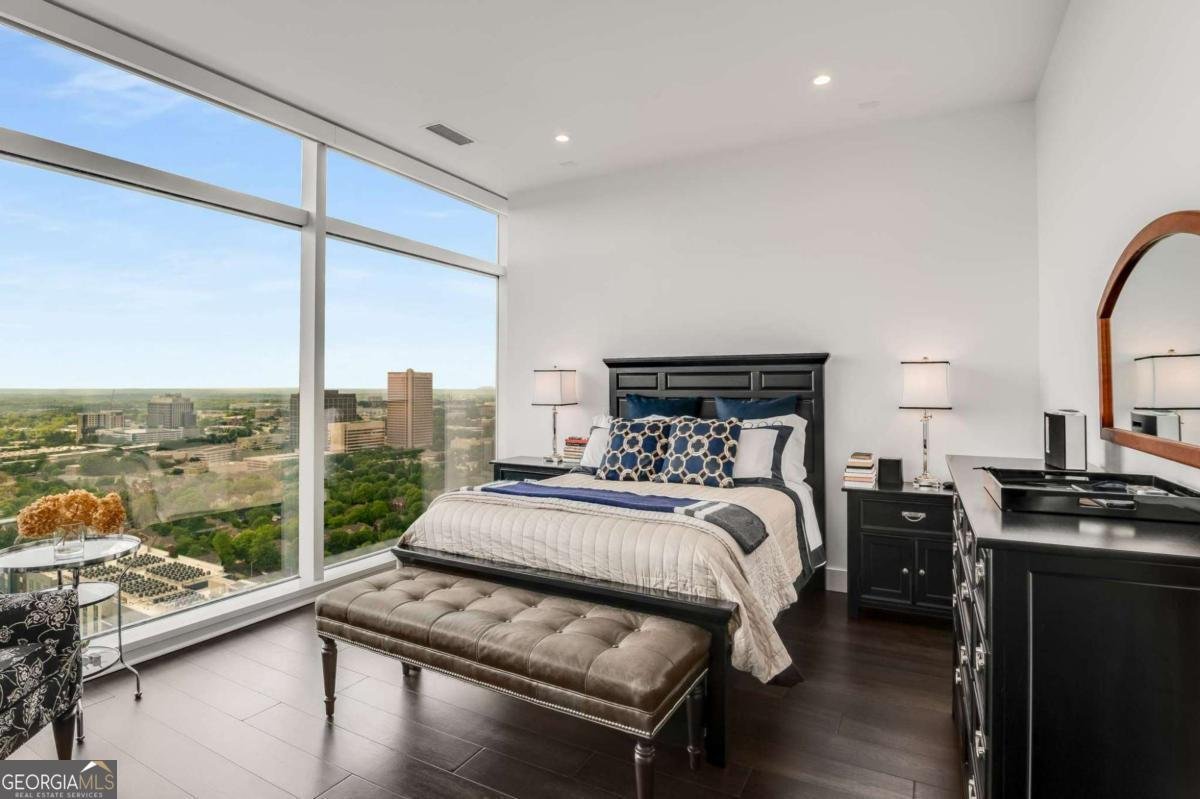 45 Ivan Allen Jr Boulevard Atlanta - 29