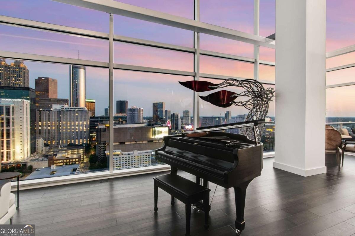 45 Ivan Allen Jr Boulevard Atlanta - 48