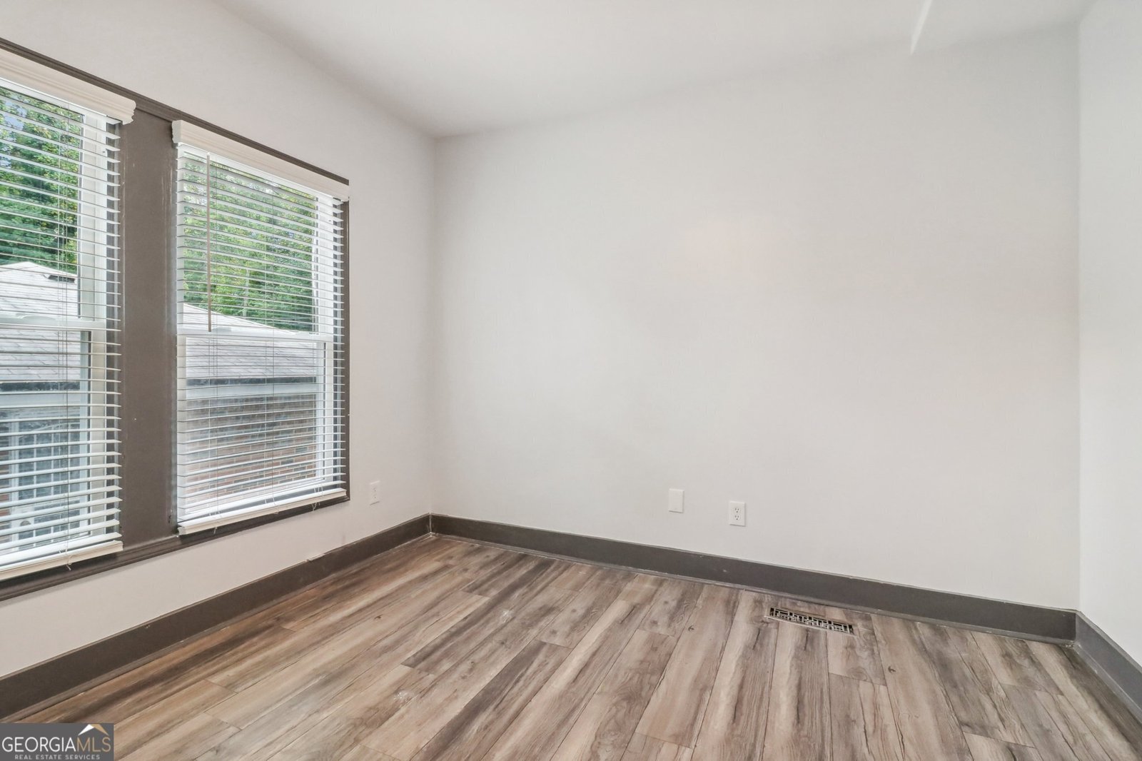 1393 Westview Drive Atlanta - 14