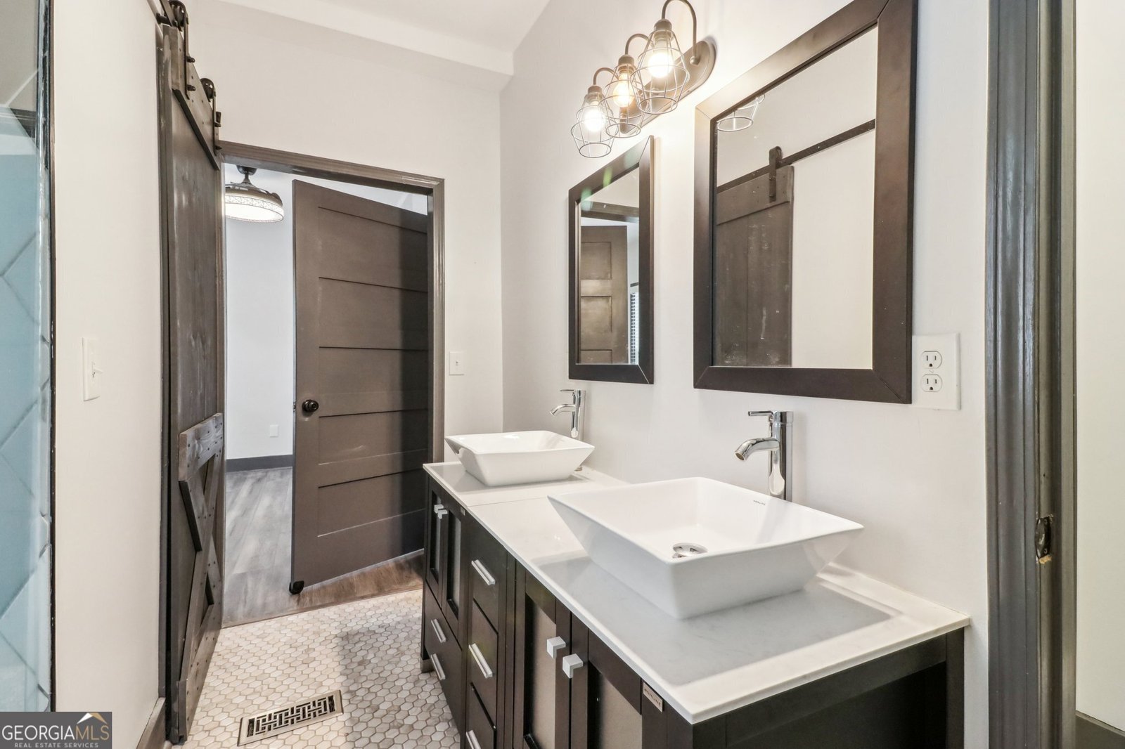 1393 Westview Drive Atlanta - 17