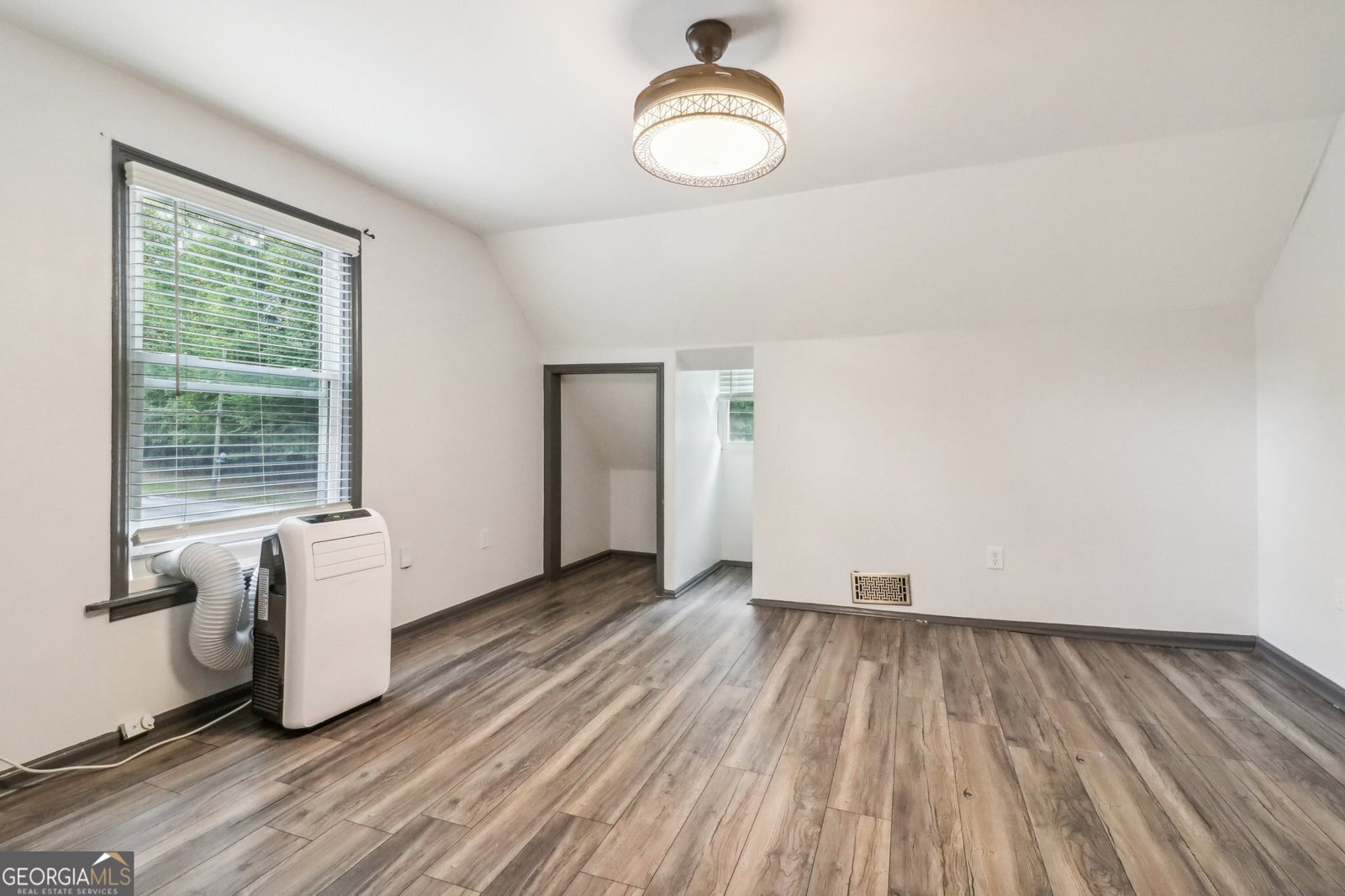 1393 Westview Drive Atlanta - 28