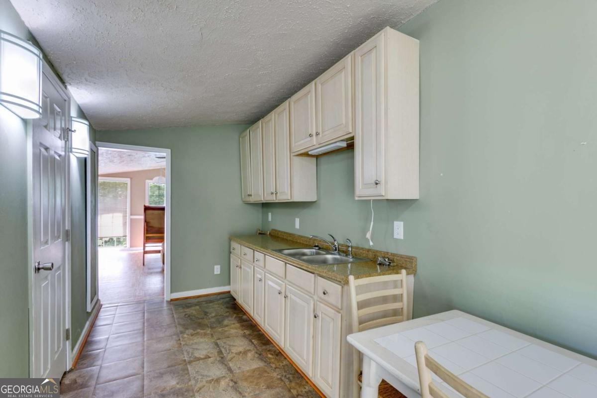 379 Cherry Road Franklin - 39