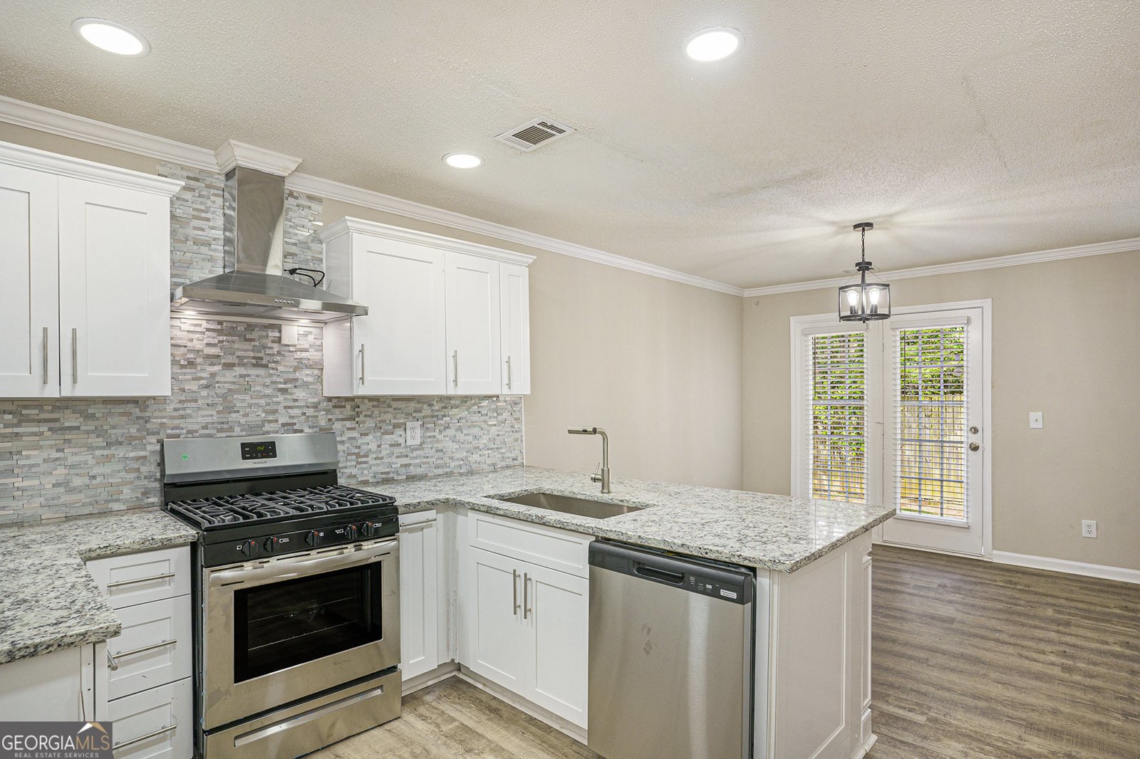 50 FIELDVIEW Lane Covington - 12