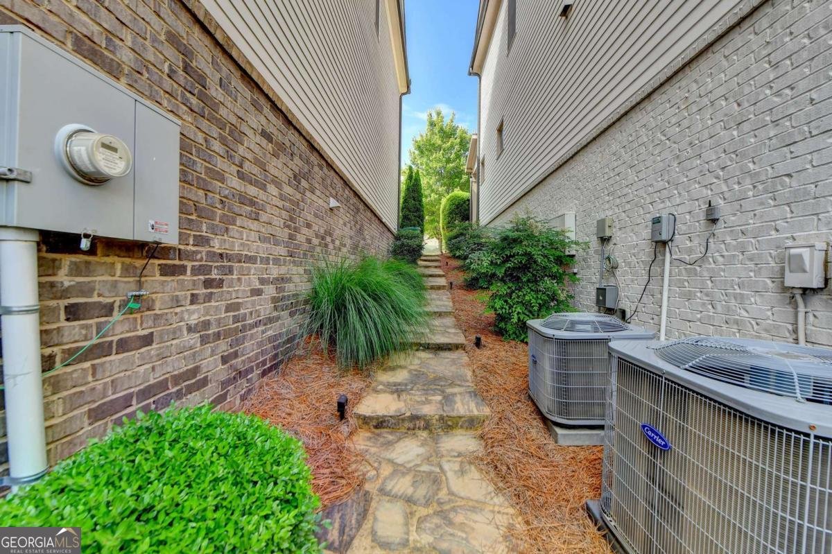 828 Olmsted Lane Duluth - 47
